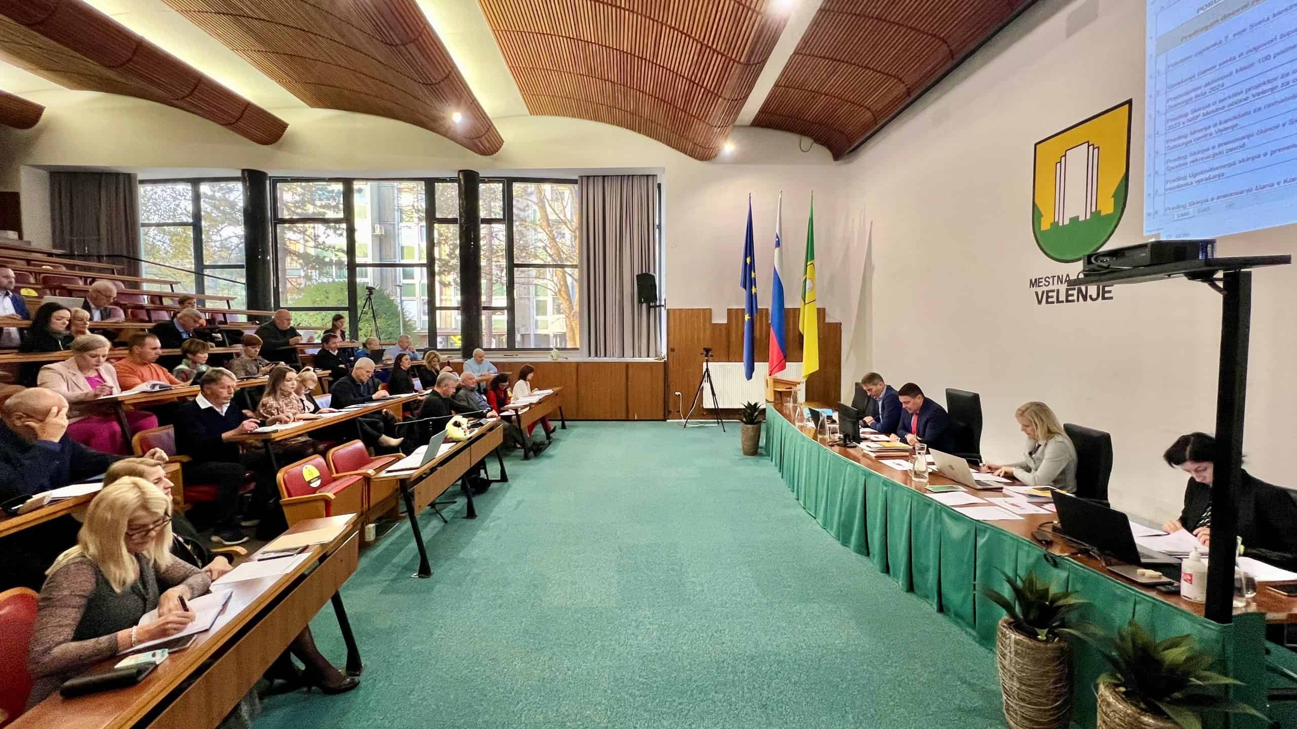 Pomembne odločitve na 8. redni seji mestnega sveta