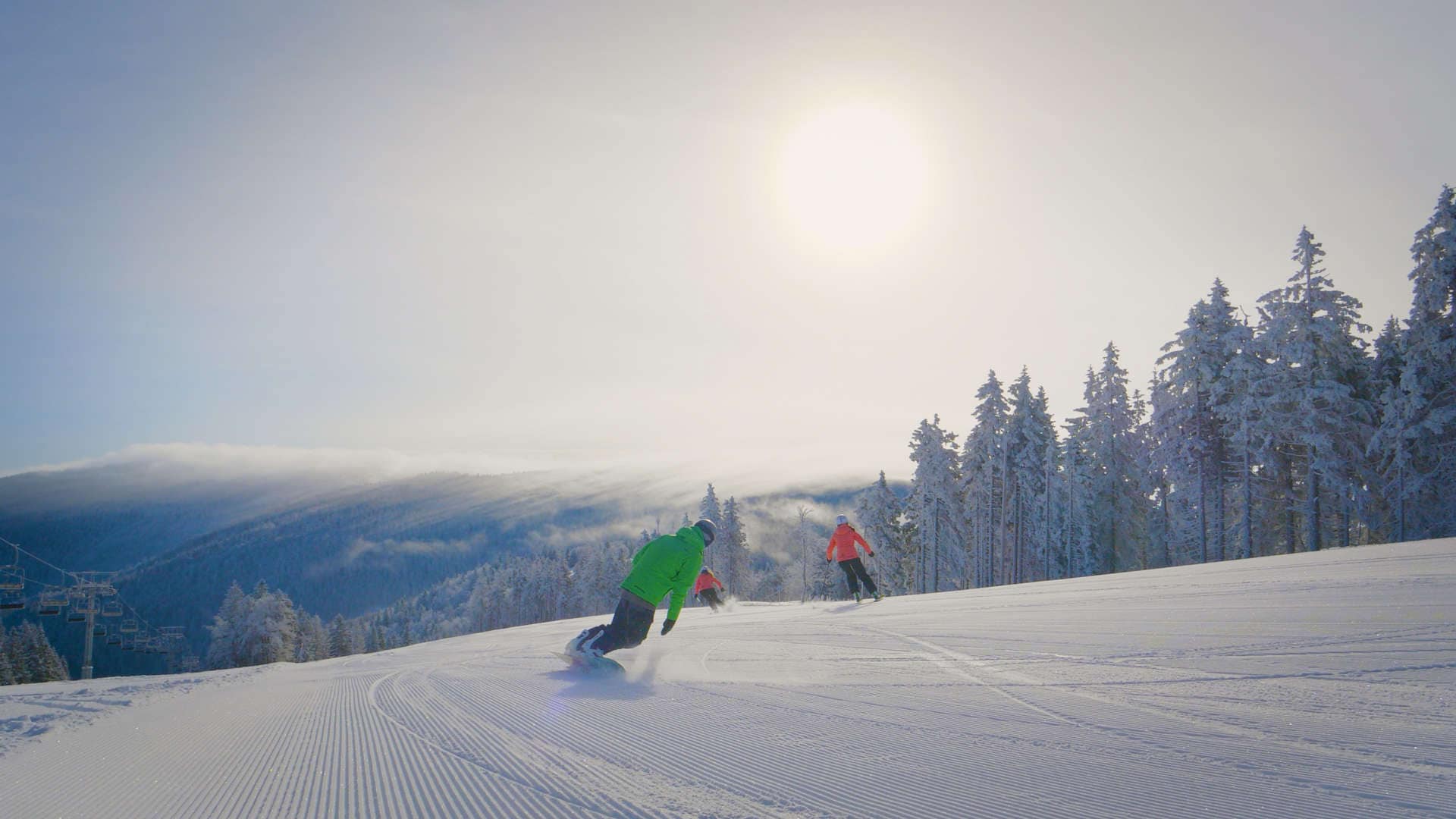 Koroška v pričakovanju zimske sezone. Kope jo bodo pričele še bolj udarno ter s številnimi novostmi