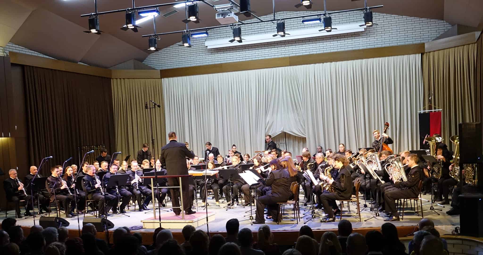 Pihalni orkester Premogovnika Velenje navdušil na tradicionalnem novoletnem koncertu