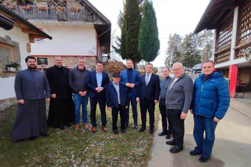 Župan na srečanju s predstavniki verskih skupnosti poudaril pomen medkulturnega dialoga