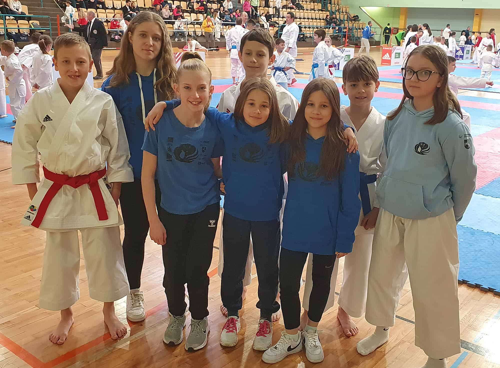 Karate klub Seki tokrat z izjemnimi rezultati na pokalu v Postojni