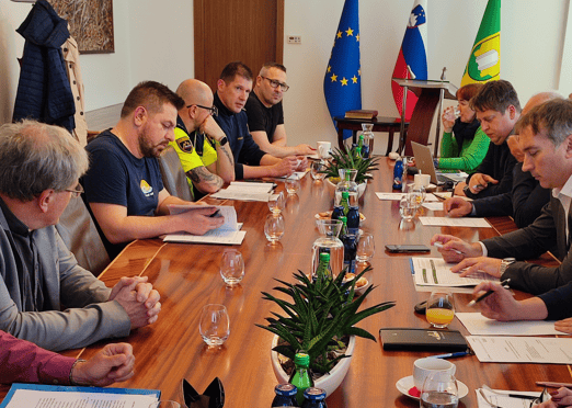 V Velenju se bodo proti vandalizmu borili z večjo prisotnostjo občinskih redarjev