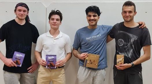 V Ljubljani je potekal zadnji krog državne sabljaške lige v floretu, uspešno sta nastopila tudi Leo in Jerneja Čretnik