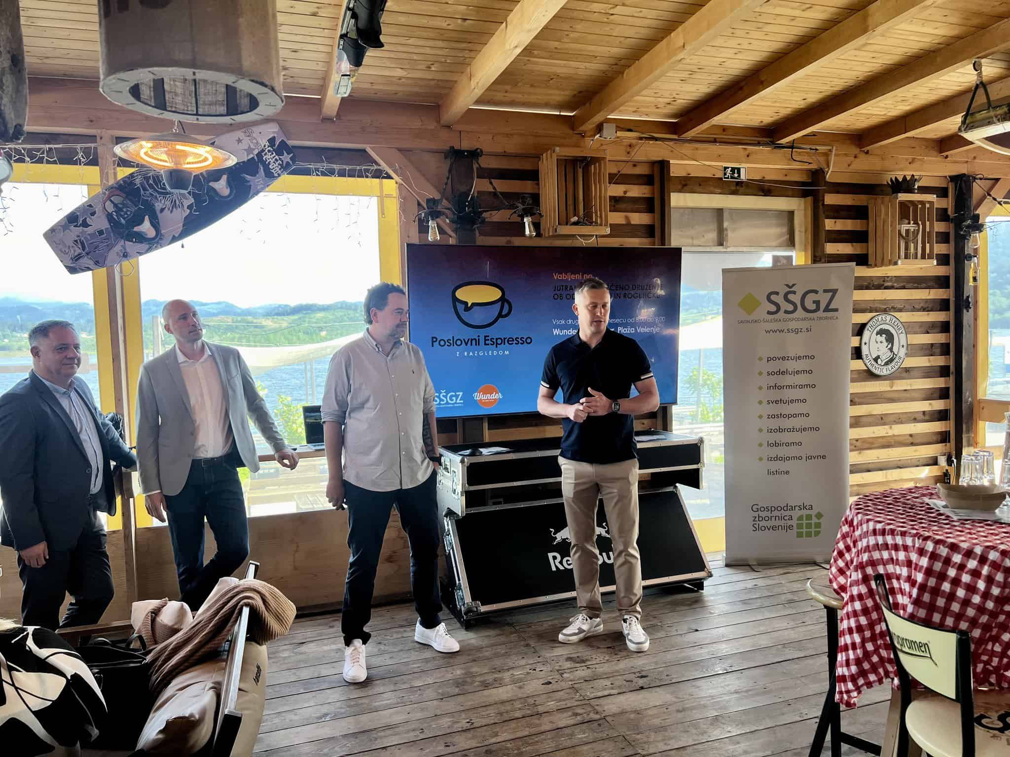 V četrtek se je v prijetnem ambientu s pogledom na Velenjsko jezero odvijal Sedmi Poslovni Espresso
