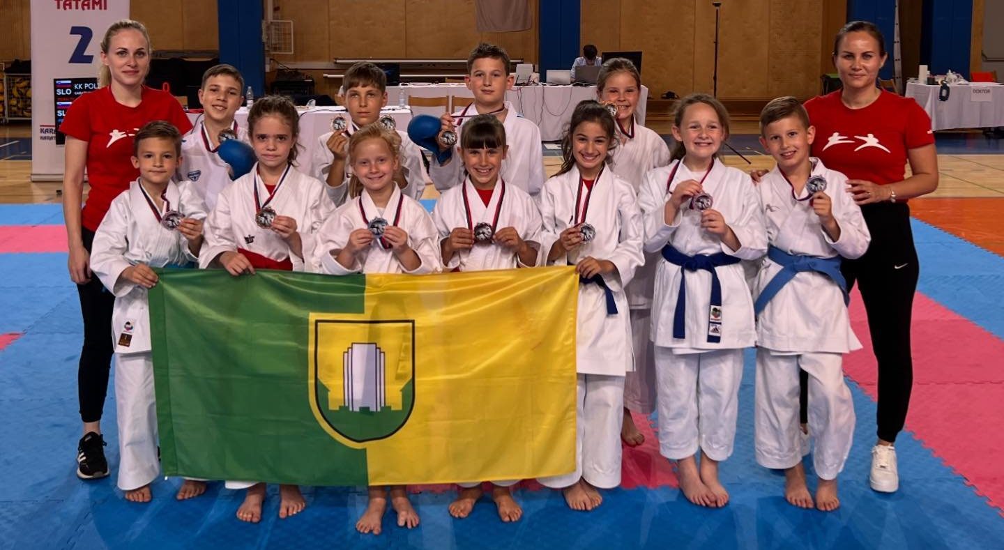 Karateisti Karate kluba Velenje v Ljutomeru postali dvakratni ekipni državni podprvaki