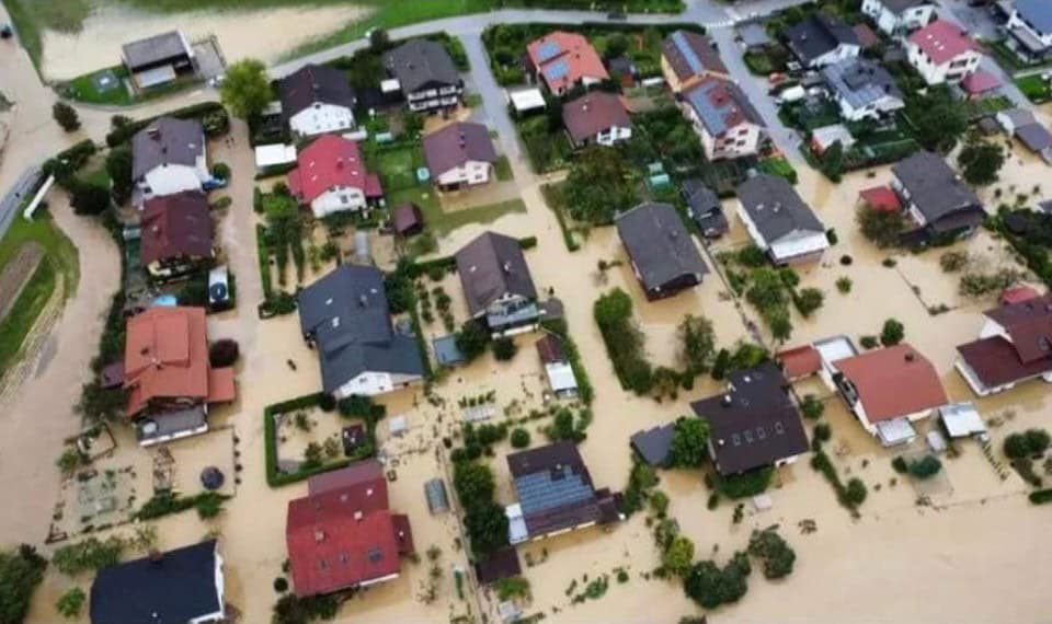Izplačila odškodnin za objekte s seznama za rušenje v polnem teku, po novem letu prva rušenja
