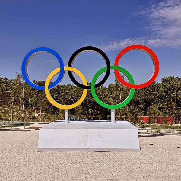 Olimpijsko vzdušje v Velenju: navijaška točka ob Visti