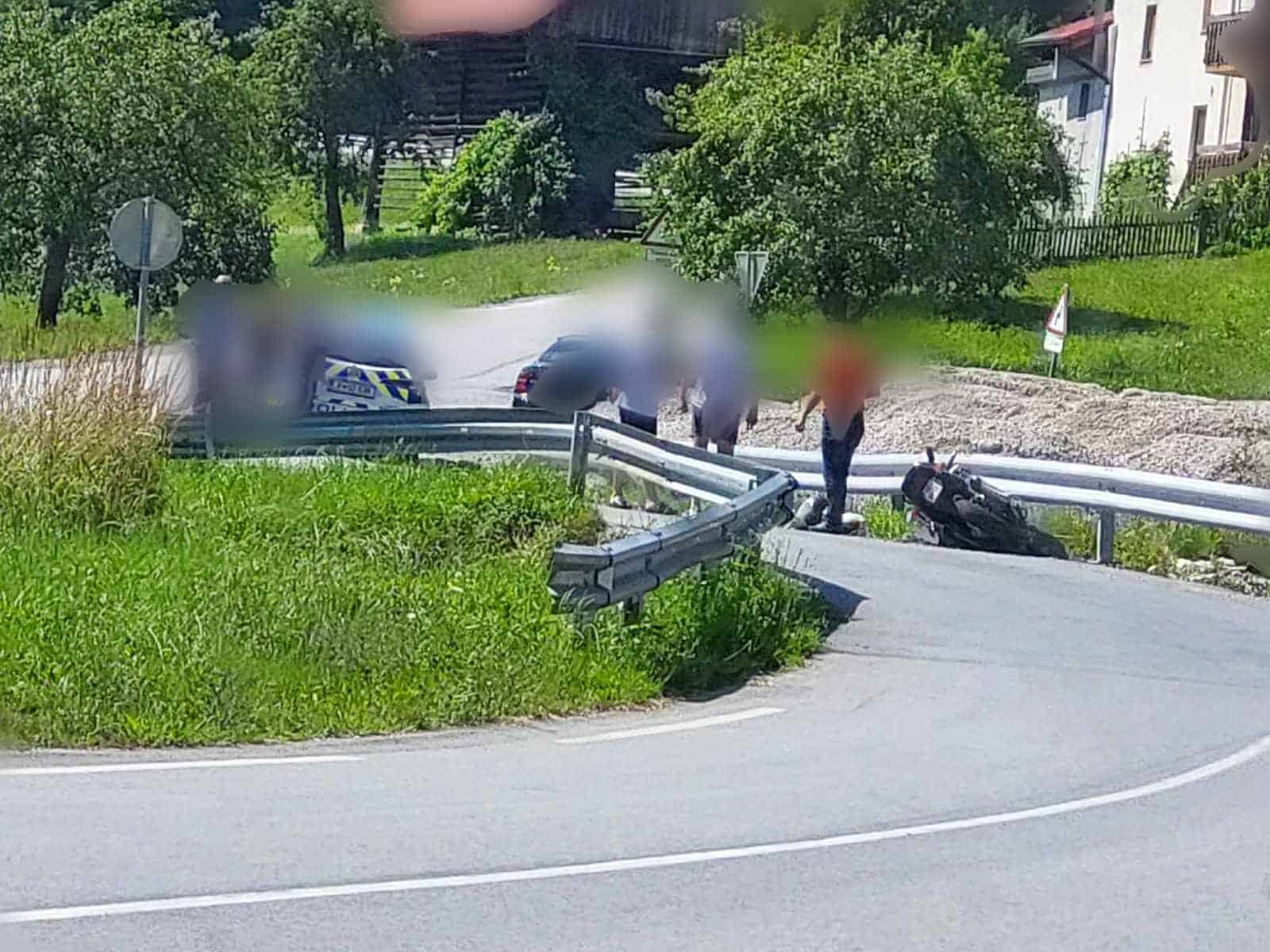 Previdno: Na relaciji Lajše - Zavodnje prišlo do nesreče