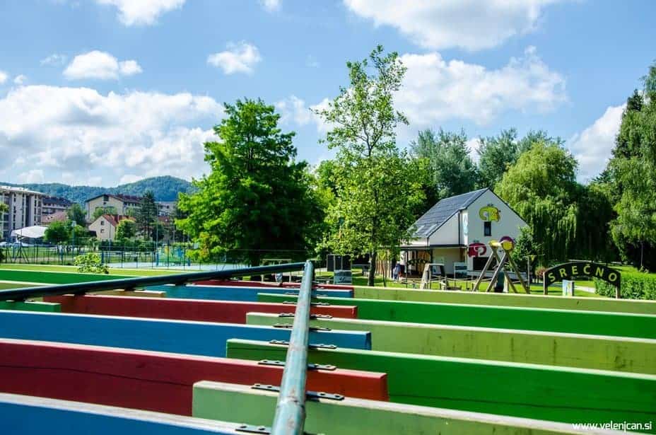 Sončni park: prva postaja tematske arhitekturne poti “Sprehod skozi mesto moderne”