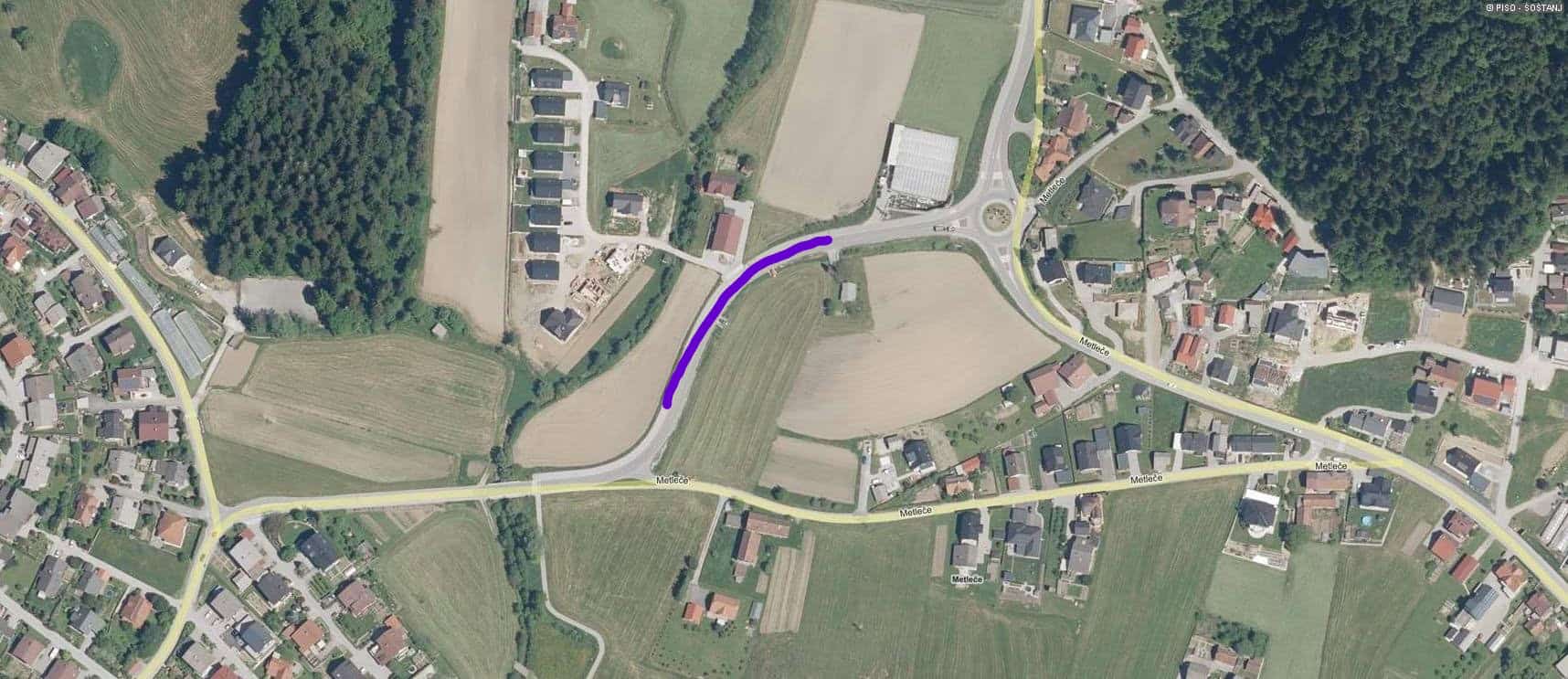 Zapora ceste v Metlečah