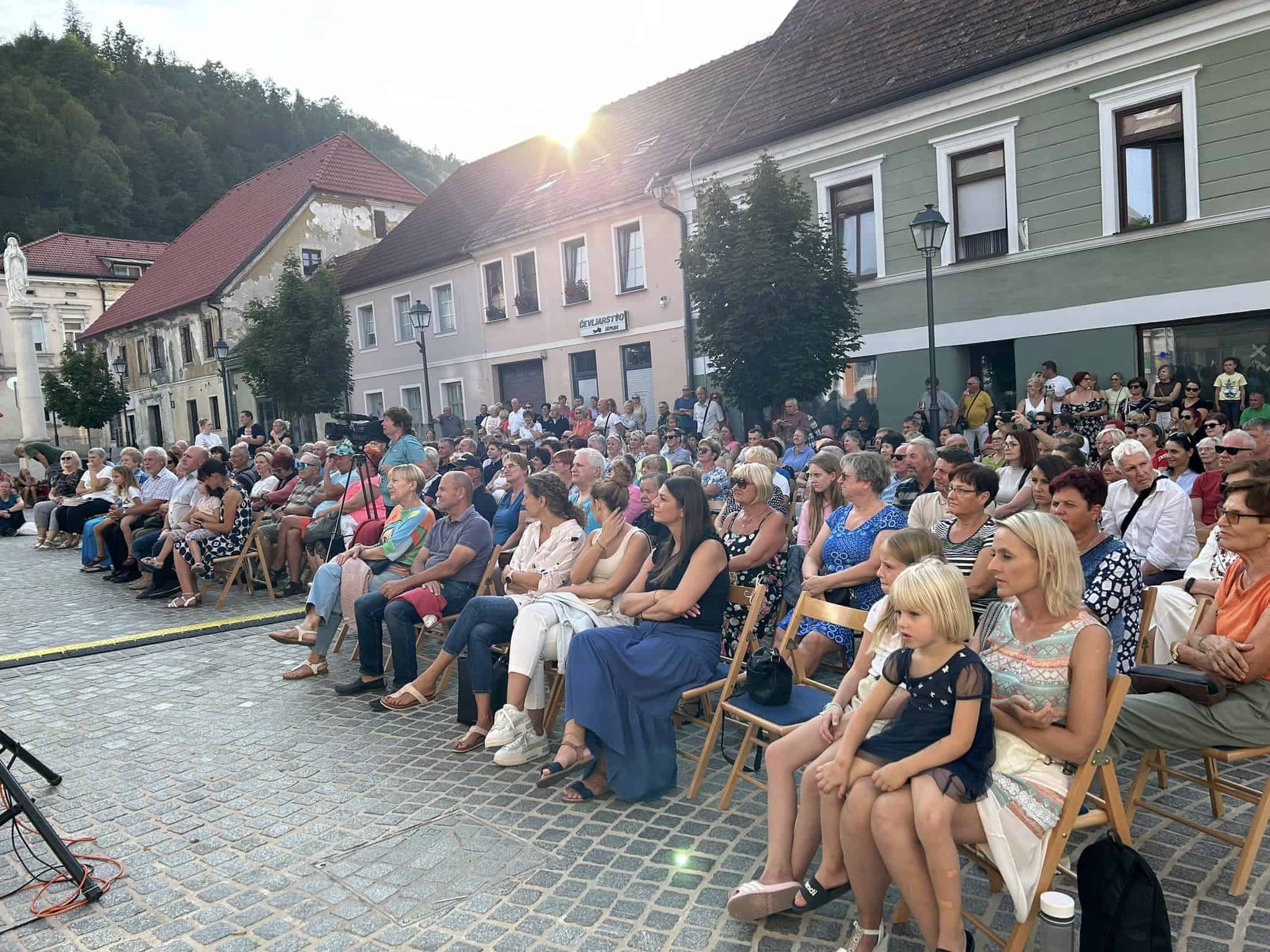 Zaključek Festivala "Doživetje čez poletje": V soboto bo v Šoštanju nastopila Tamburaška skupina Klinčeci