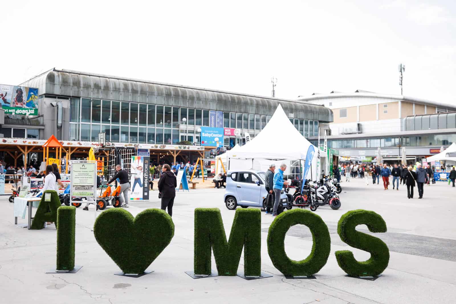 Mos letos obiskalo okrog 65.000 obiskovalcev