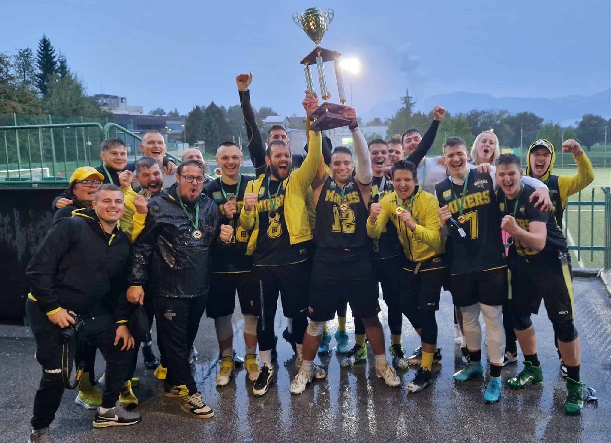 Črni rudarji do prvega naslova državnih prvakov