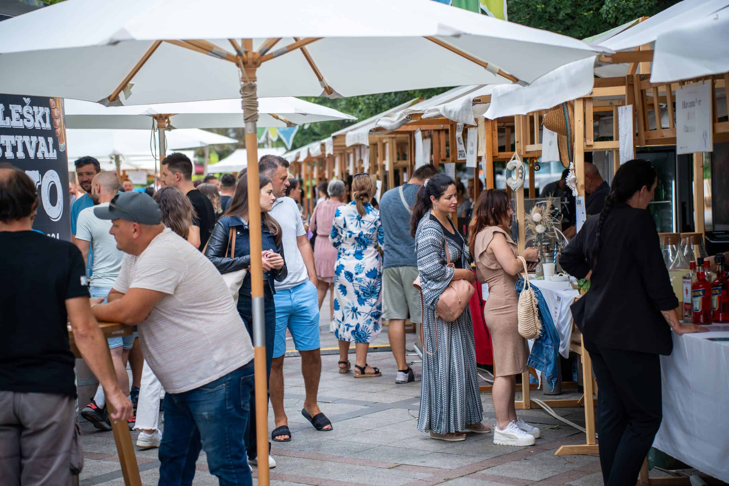 FOTO: Promenada okusov na Cankarjevi vabi