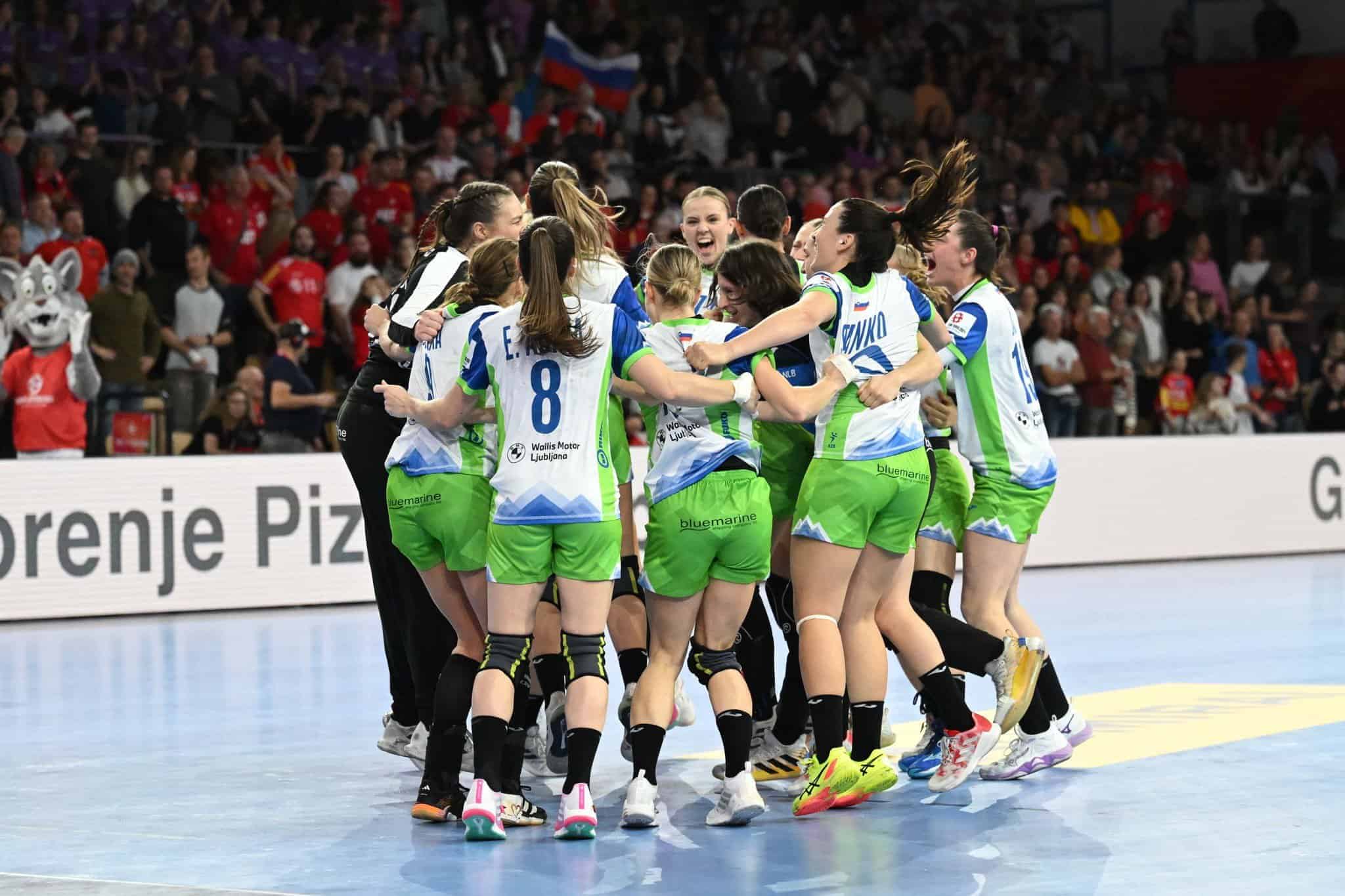 Slovenke danes proti zahtevnim tekmicam