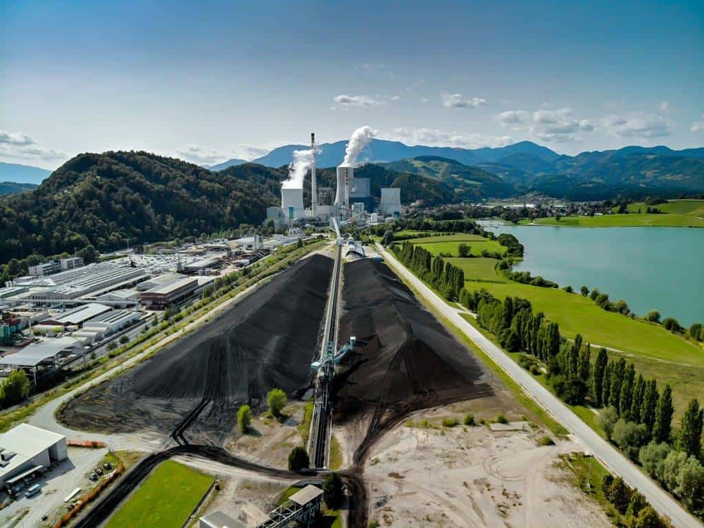 MOV: Letnica 2033 mora biti del t. i. prehodnega zakona