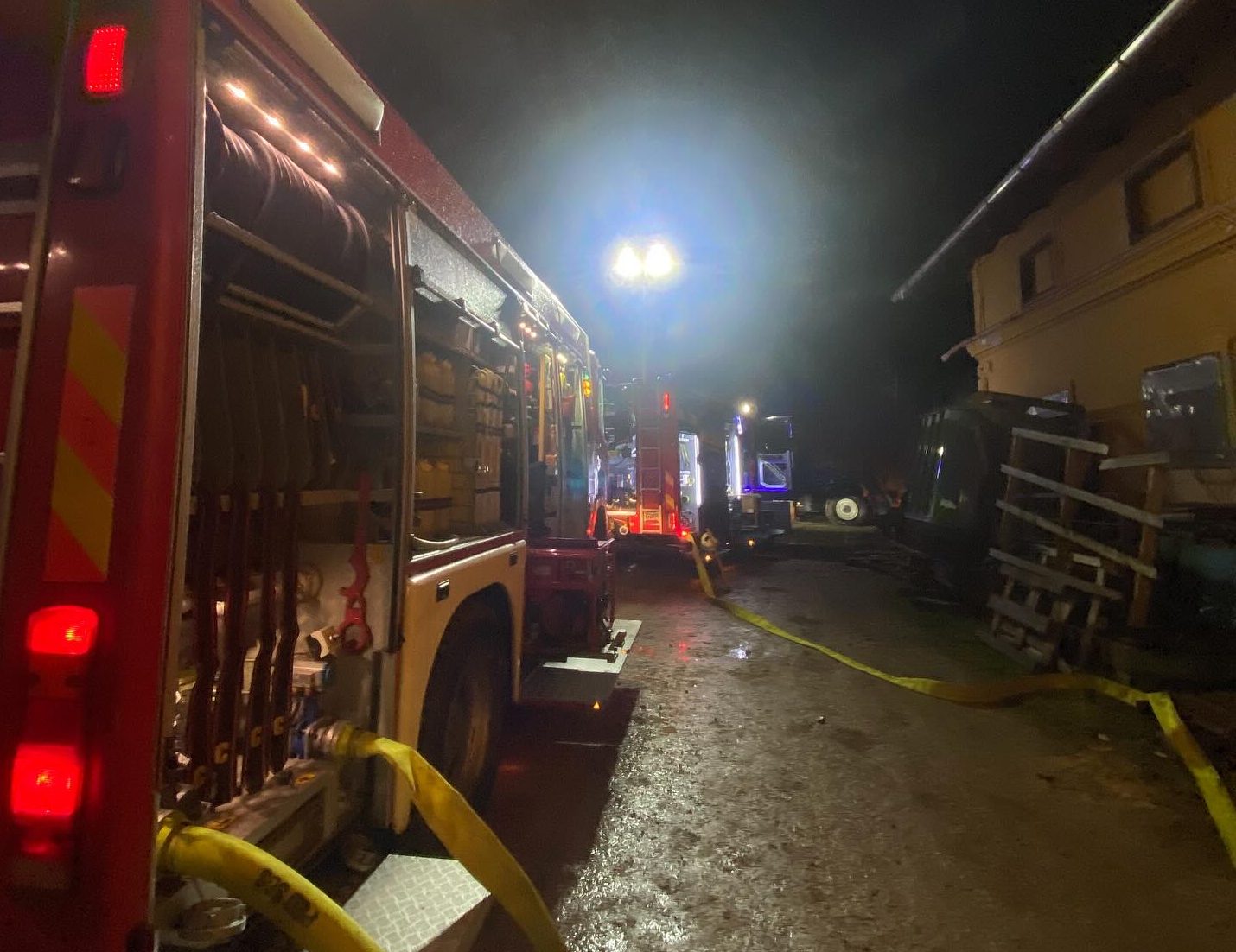 Ponoči zagorelo v Ravnah pri Šoštanju