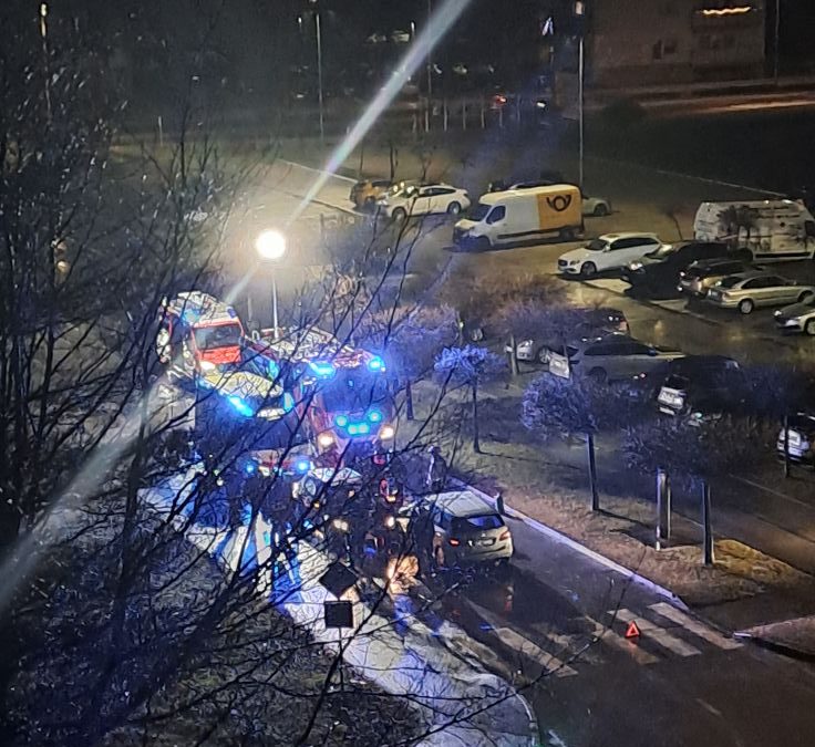 Na Kardeljevi za velenjsko pošto prišlo do prometne nesreče