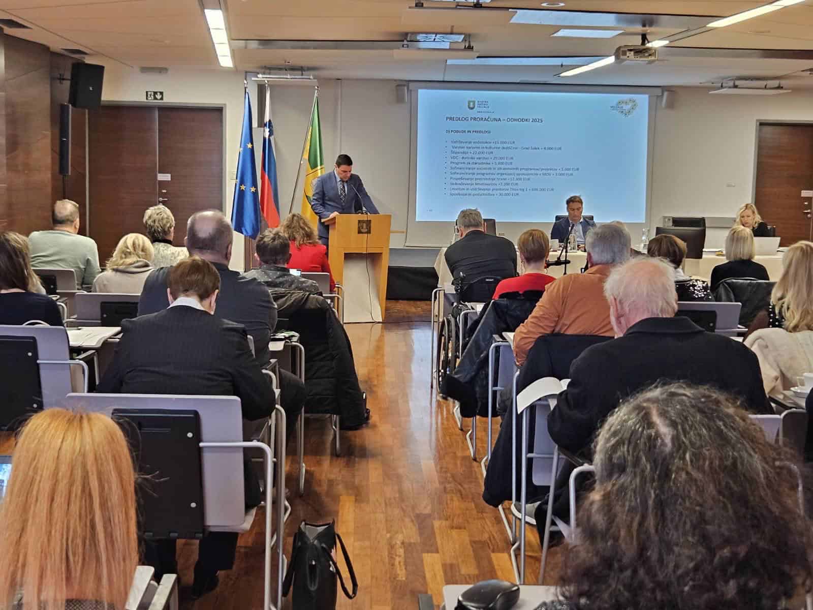 Jutri prva redna seja Sveta MOV v 2025