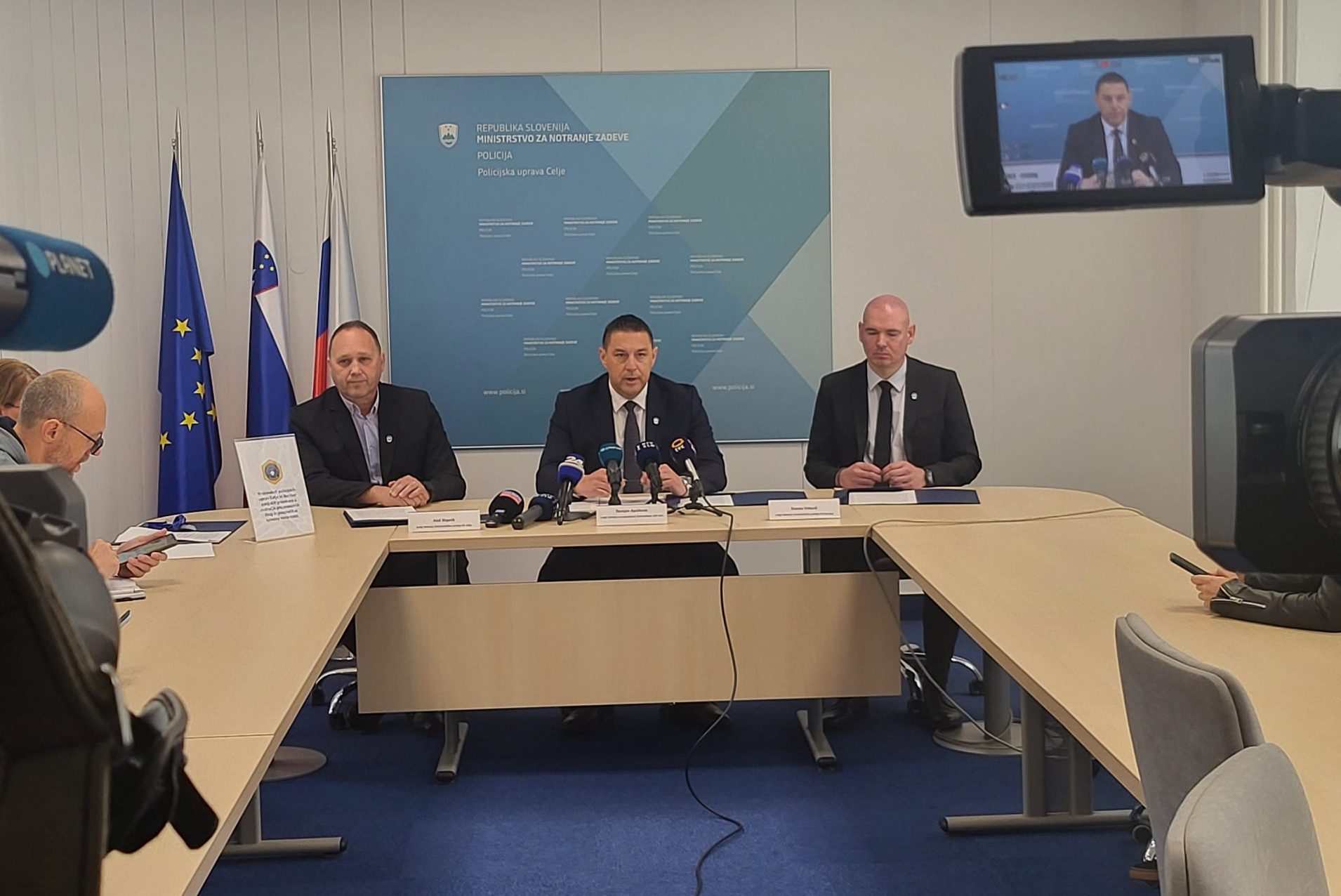 Zaključena preiskava kriminalne združbe, ki je ustrahovala tudi z uporabo eksploziva