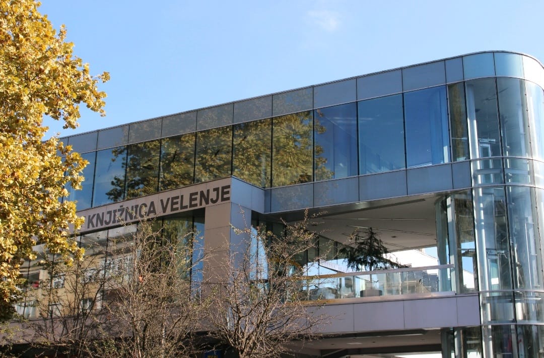 Spremenjen dostop do Knjižnice Velenje zaradi obnovitvenih del na Cankarjevi