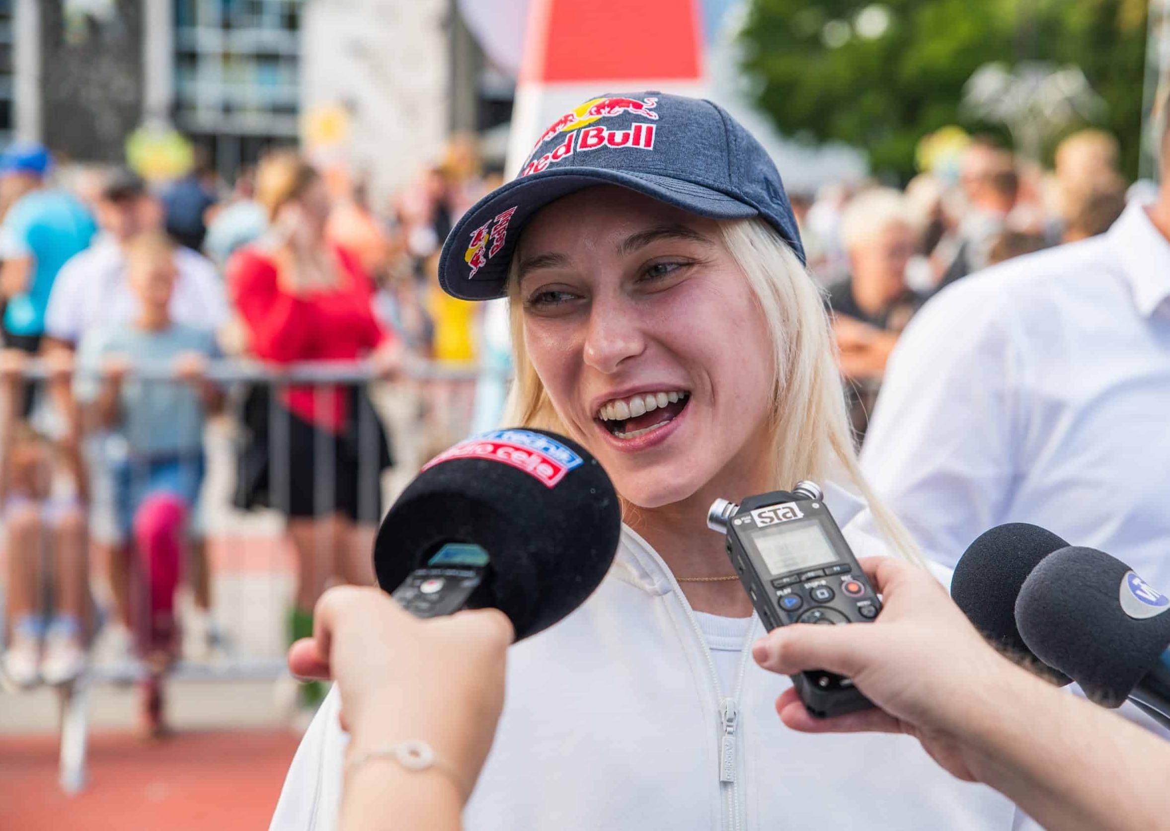 Janja Garnbret znova ob zmago, druga na tekmi svetovnega pokala v težavnosti