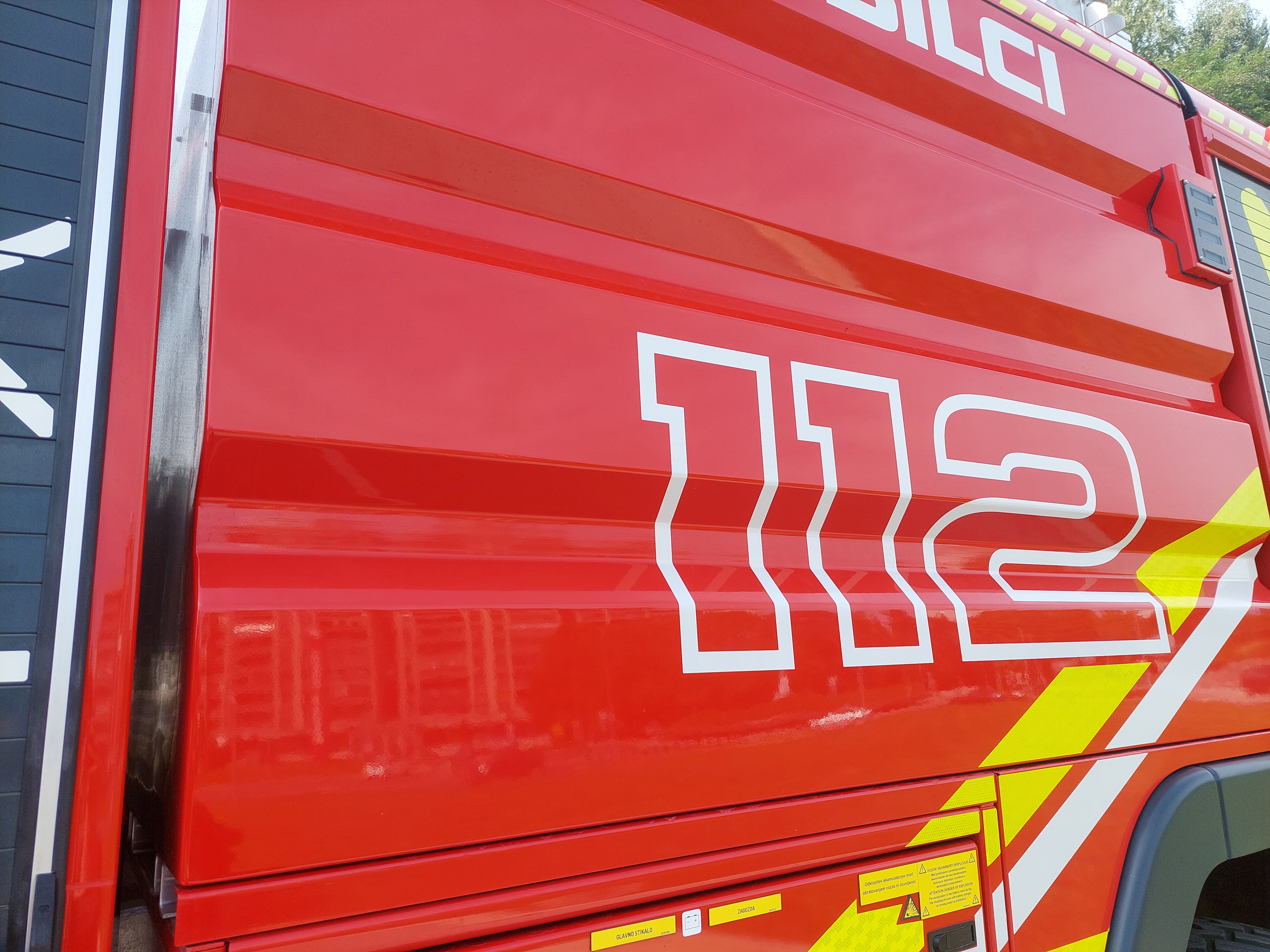 Na Paškem Kozjaku zagorela stanovanjska hiša