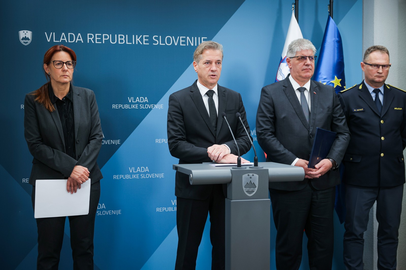 Vlada sprejela predlog Šutarjevega zakona