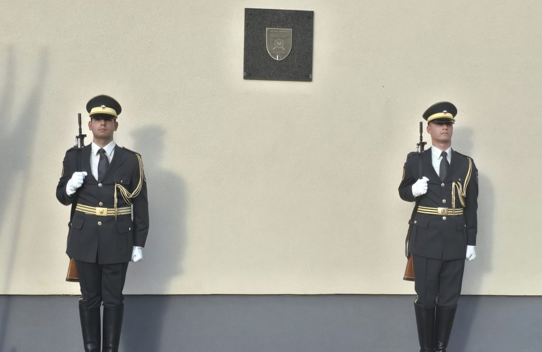 V Škalah so na pročelju gasilskega doma odkrili spominsko obeležje 1991