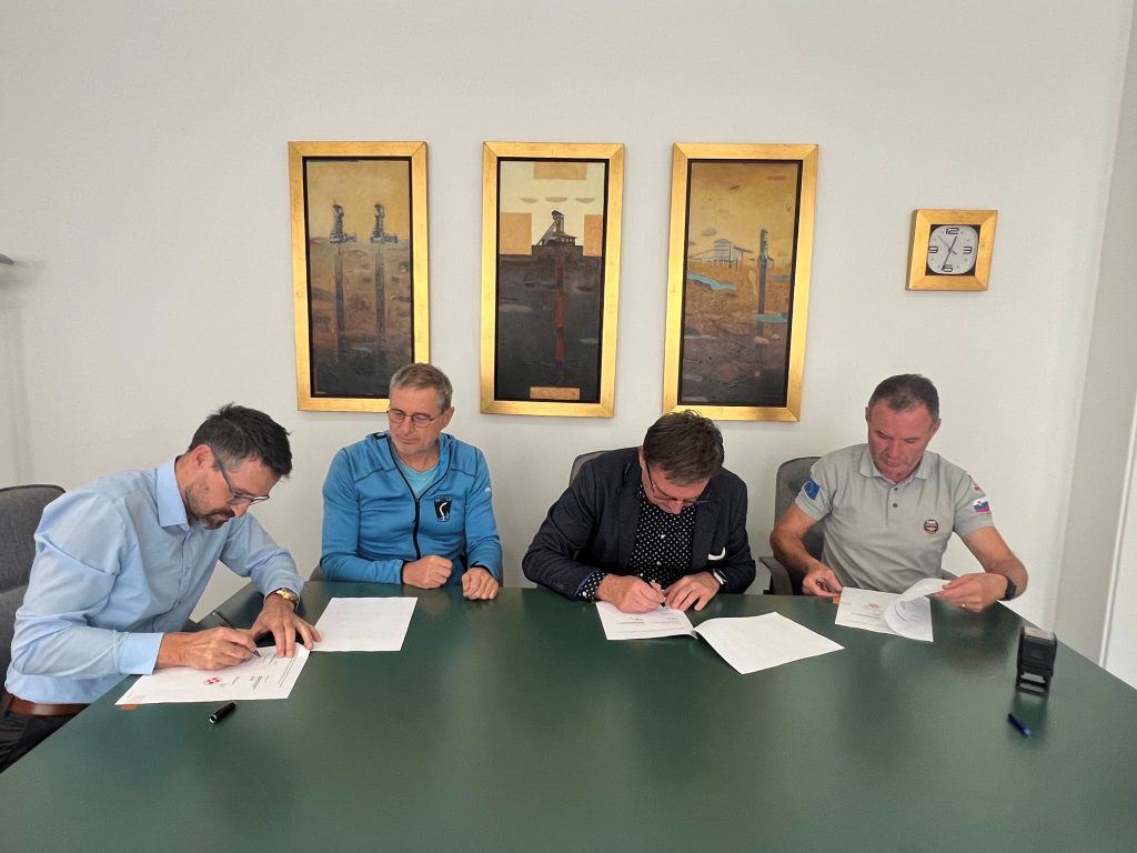 Premogovnik Velenje in Jamarska zveza Slovenije podpisala pogodbo o dolgoročnem sodelovanju