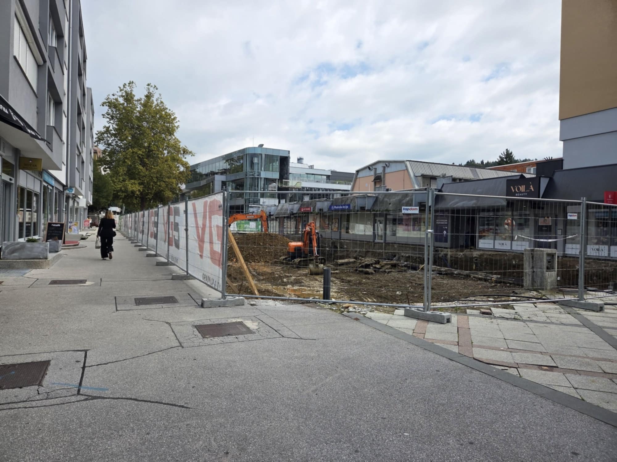 Obnova mestnega središča: Od 13. oktobra zapora pri Cankarjevi 2, dostopi zagotovljeni