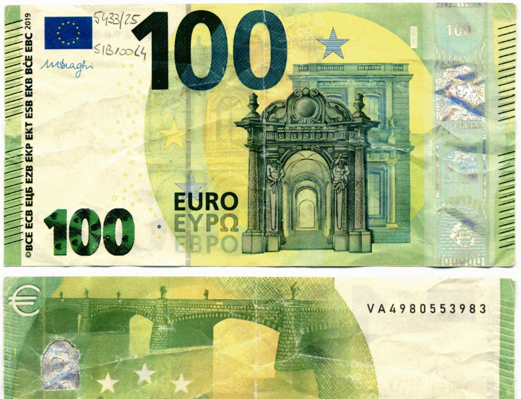 Štiri moške ovadili zaradi ponarejanja denarja: Ponarejene bankovce unovčevali tudi v Velenju