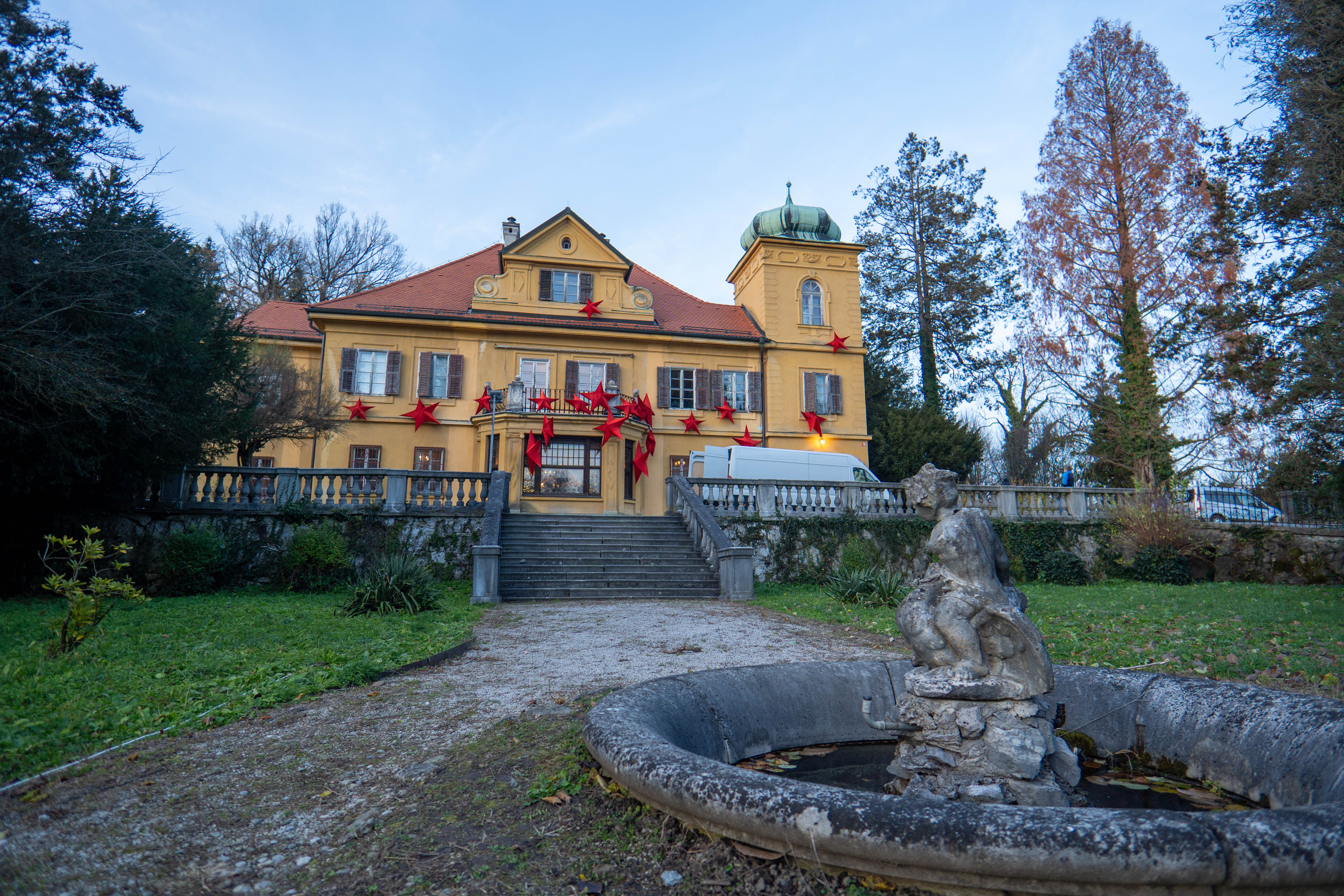 Dvorec Gutenbuchel vabi: Adventna pravljica na ogled še do nedelje