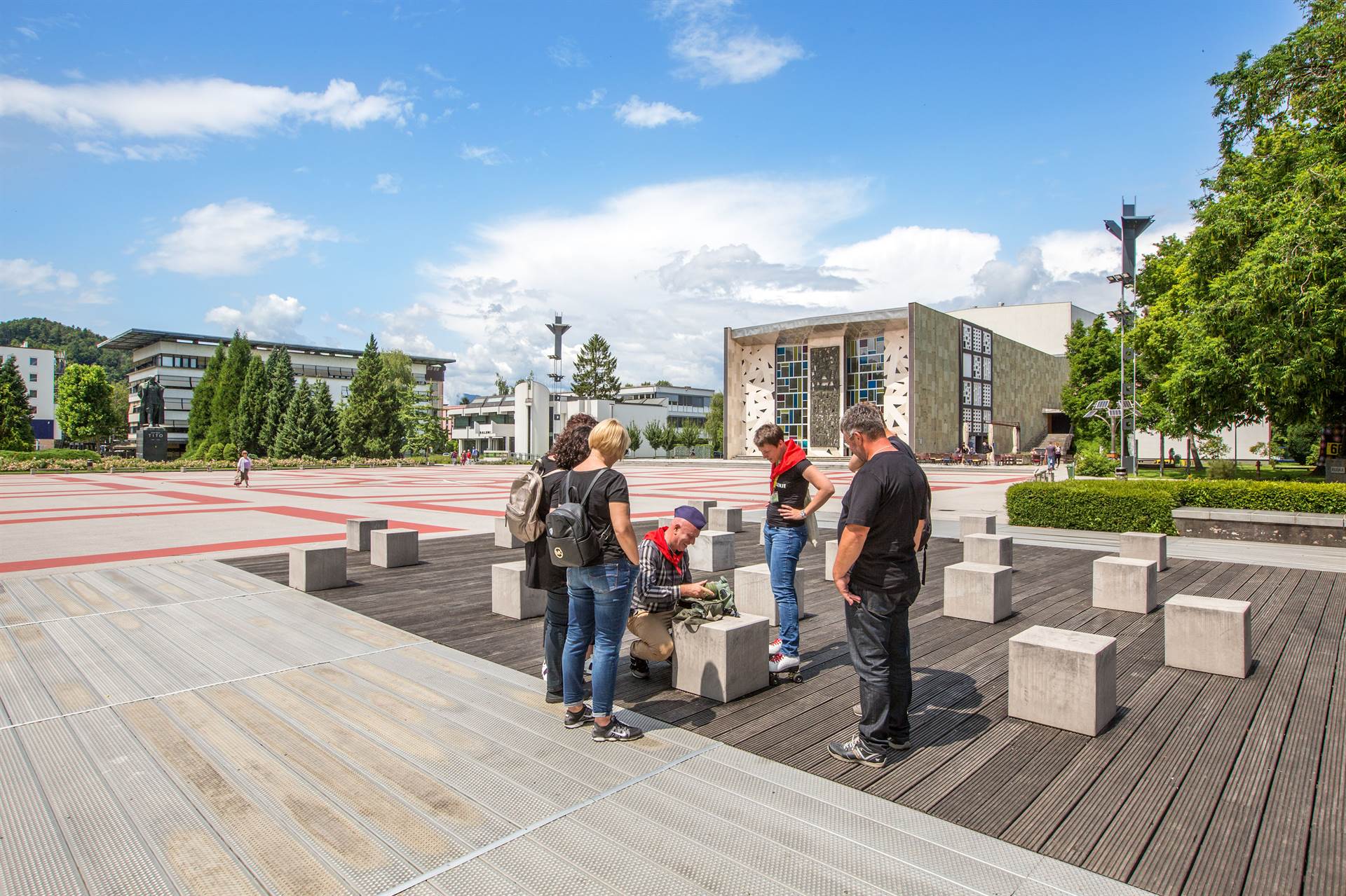 Zavod za turizem vabi na brezplačno tematsko vodenje »Mestno središče in Staro Velenje«