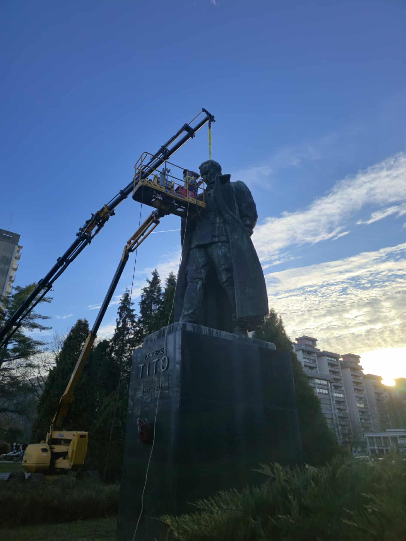 Spomenik Tita je že obnovljen #foto