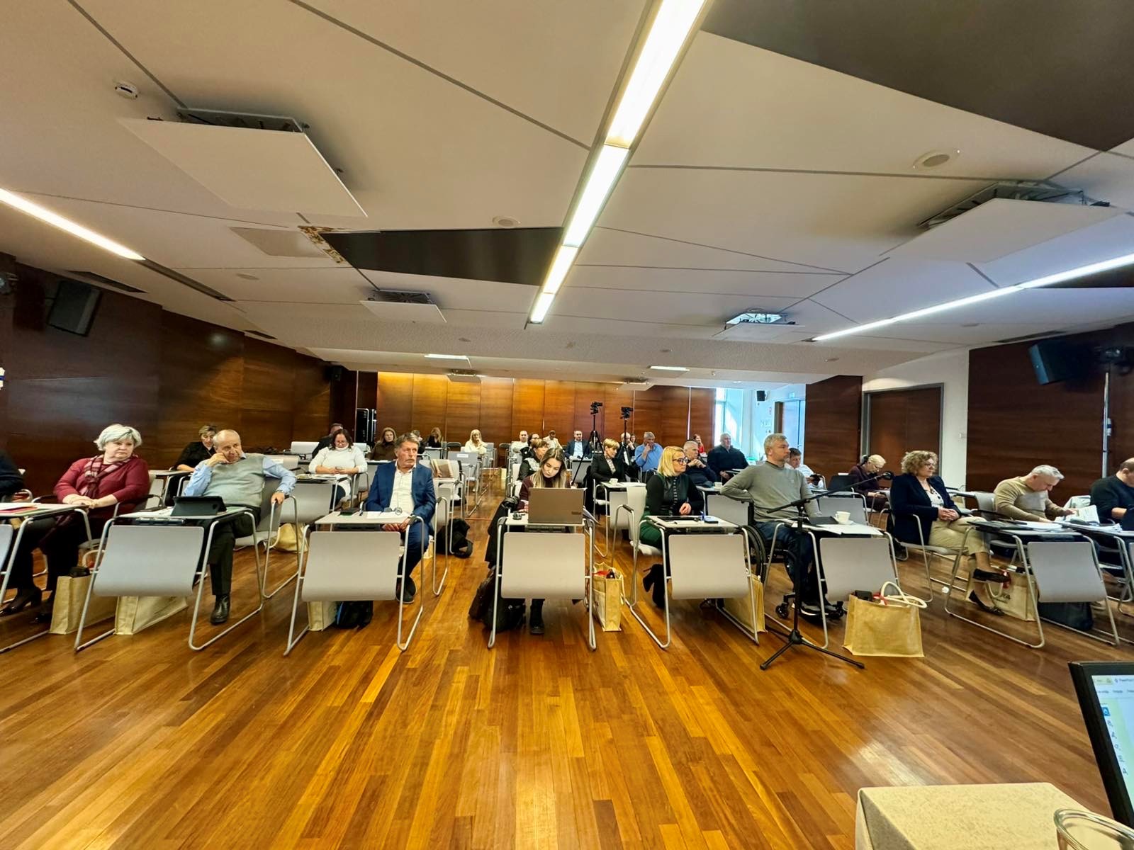 V ŽIVO: V teku 26. seja Sveta Mestne občine Velenje