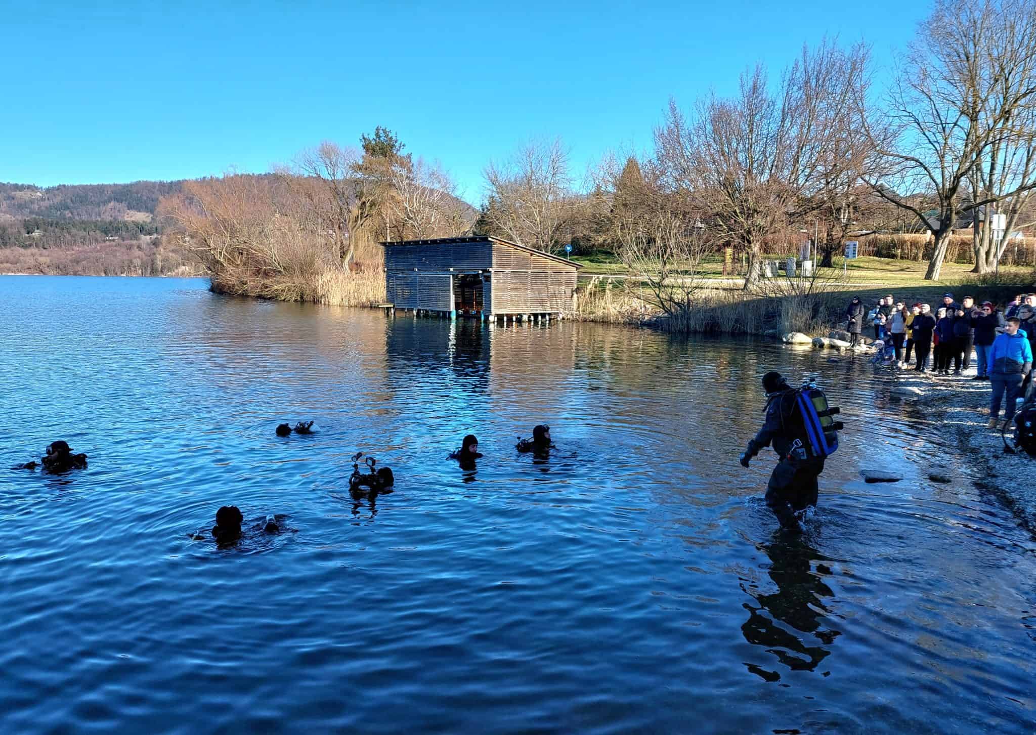 Benčev novoletni potop: Potapljači bodo tradicionalno nazdravili novi potapljaški sezoni in novemu letu