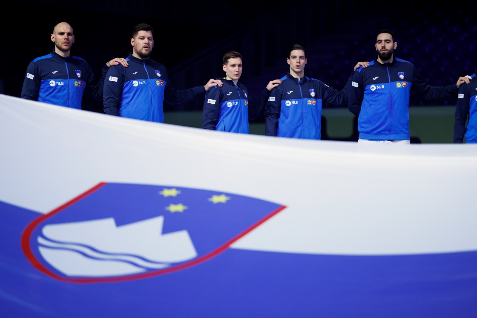 EP v rokometu: Slovenija za polfinale potrebuje čudež